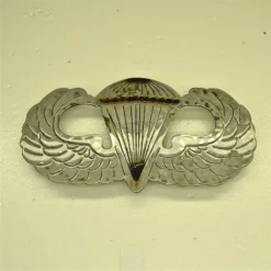 AMD Signs American Liquid Metal - Basic Parachutist Wings Sign